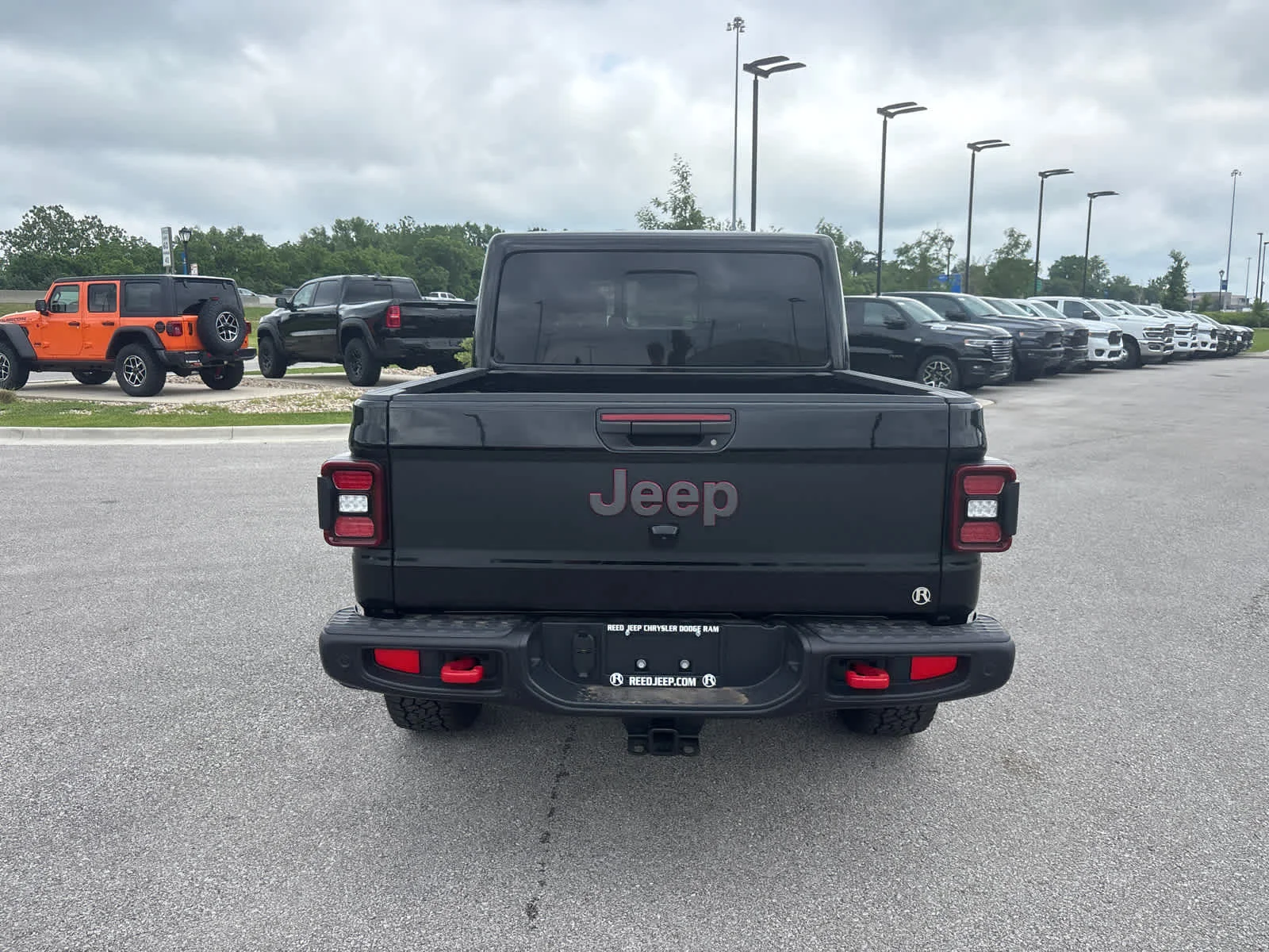 New 2026 Black Clear-Coat Exterior Paint Jeep Shadow Ops image 8