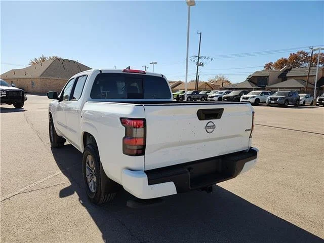 New 2026 QAK Glacier WH Nissan SV 4x4 Crew Cab 5 ft. box 126 in. WB image 2