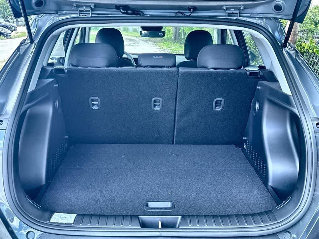 New 2027 Ecotronic Gray Pearl Hyundai SE FWD image 24