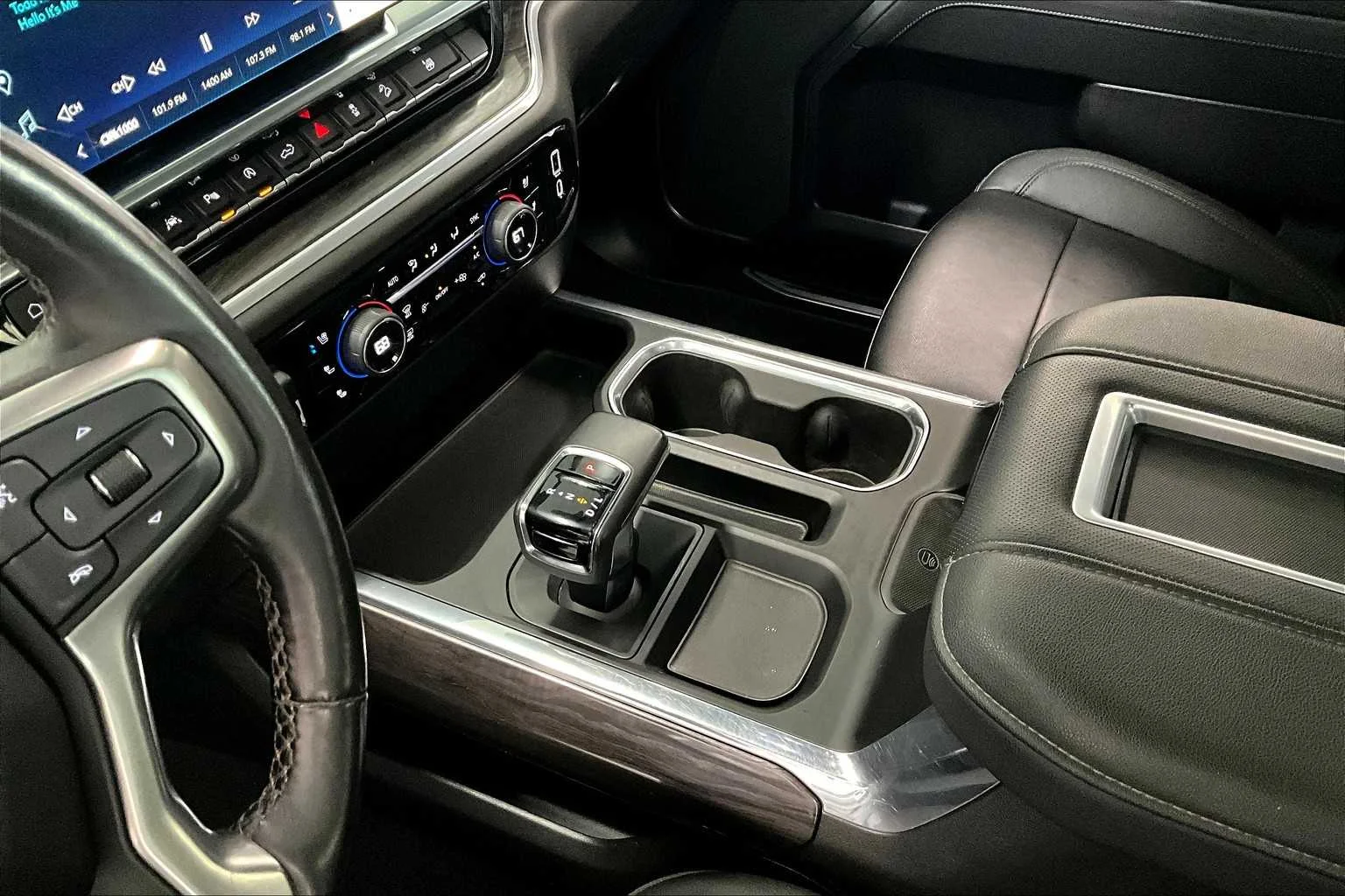 2022 Chevrolet Silverado 1500 LTZ - Photo 14