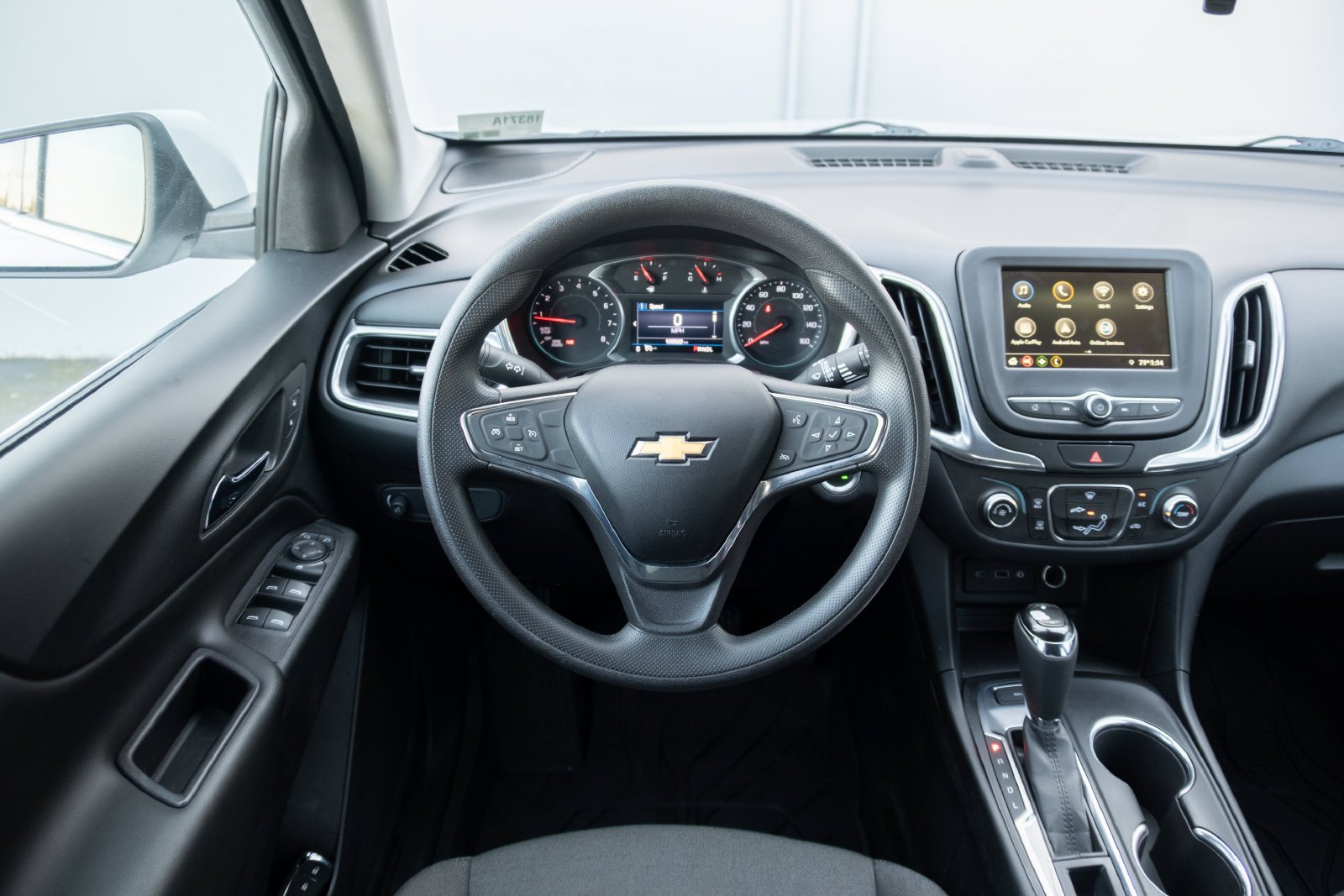 Used 2019 Chevrolet Equinox LT with VIN 2GNAXUEV5K6117800 for sale in Mount Vernon, WA