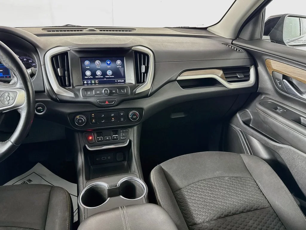 Used 2019 Black GMC SLE image 27