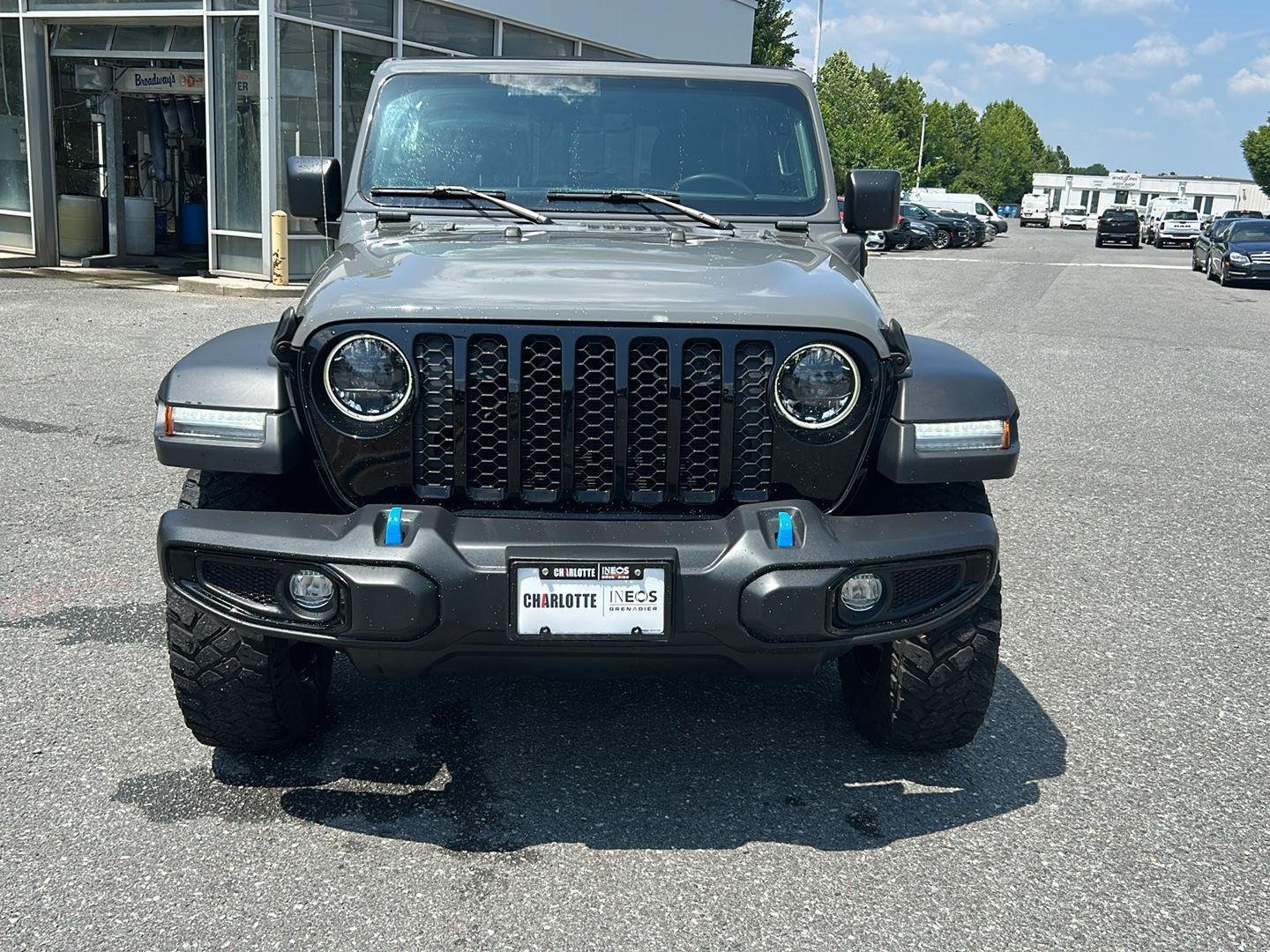 Used 2023 Sting-Gray Clearcoat Jeep Willys *One Touch Top* image 8