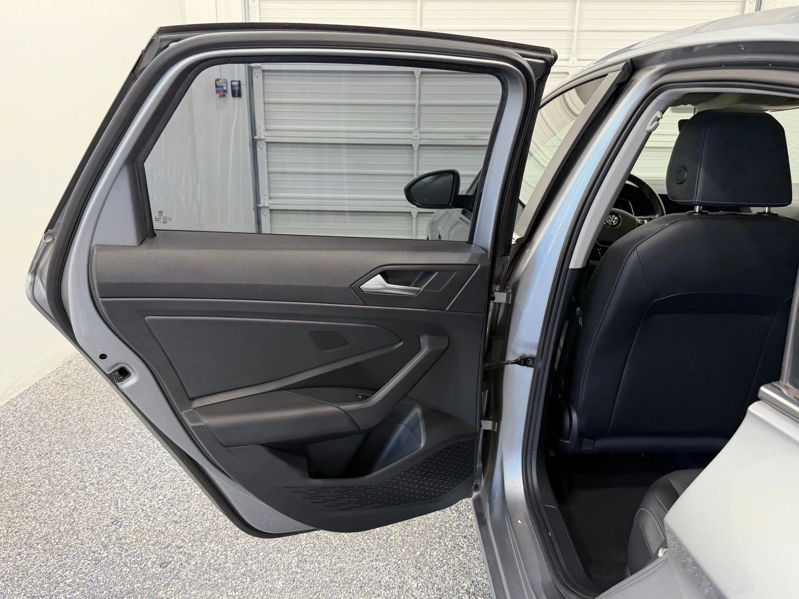 Used 2019 Silver Volkswagen SEL image 21
