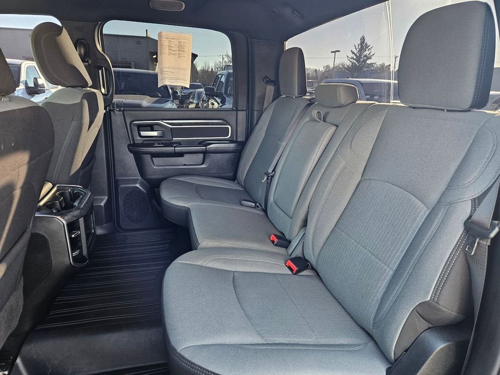 2024 RAM Ram 3500 Pickup Big Horn - Photo 15