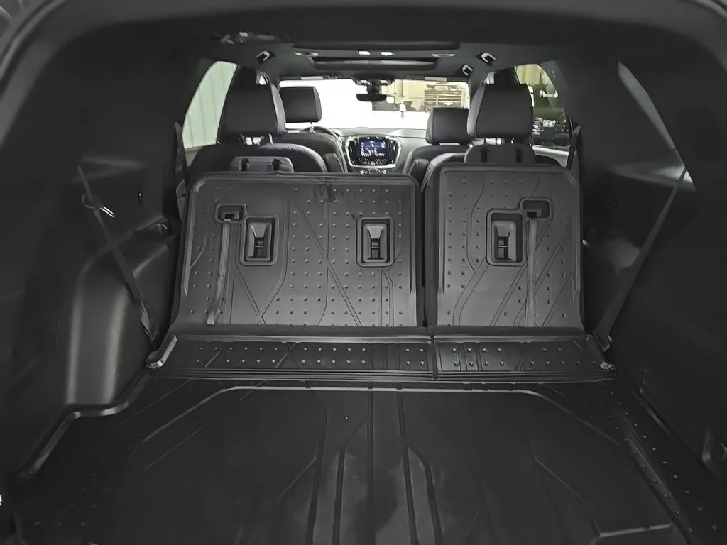 Used 2023 White Chevrolet RS image 12