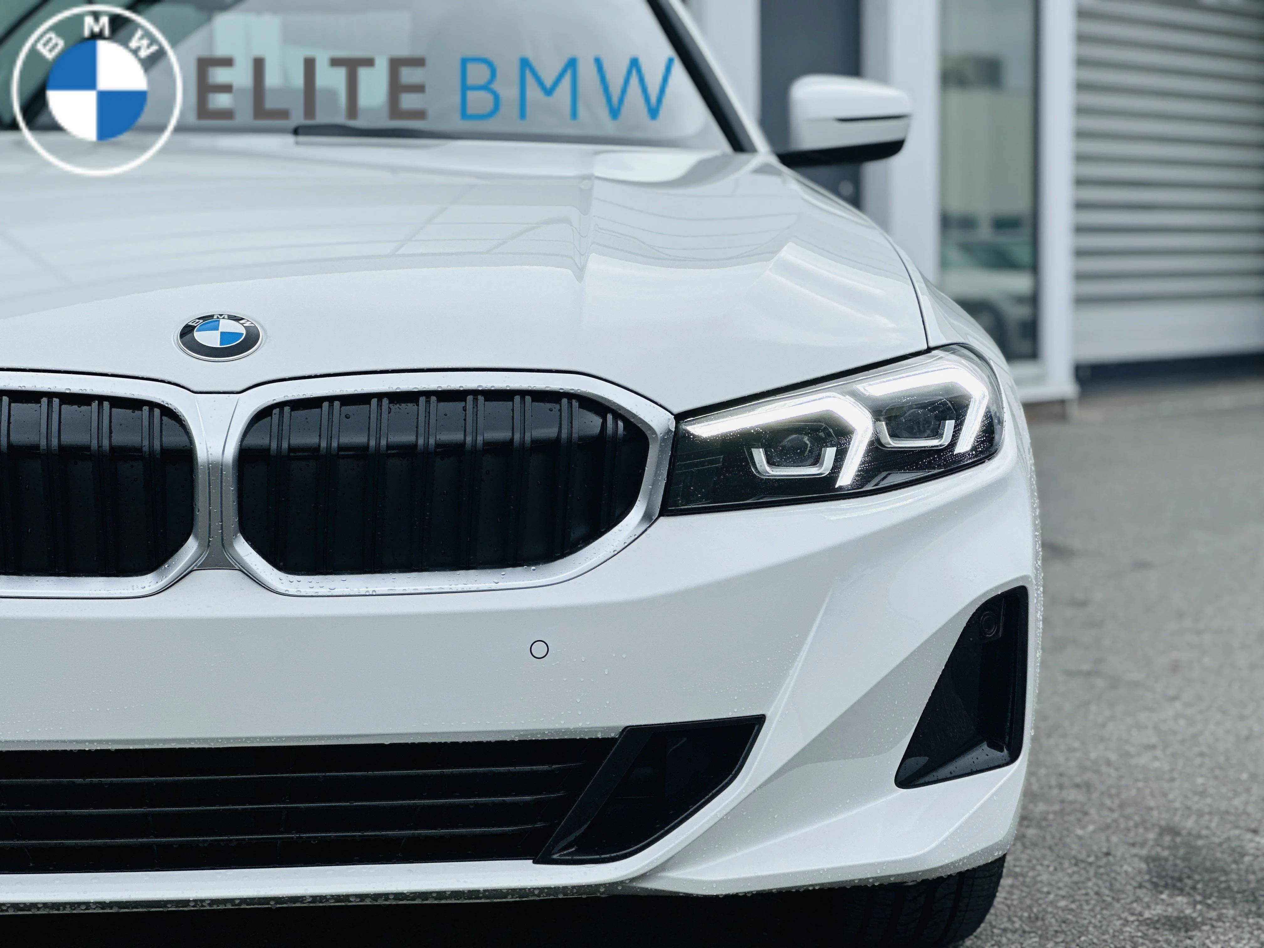 Used 2026 Alpine White BMW 330i xDrive image 29