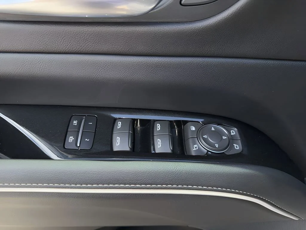 Used 2022 Black Raven Cadillac Sport image 30