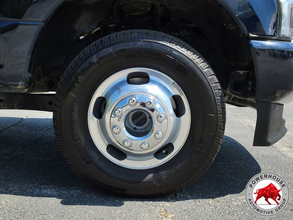 Used 2022 Blue Ford Platinum image 12