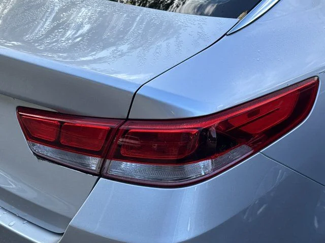 Used 2019 Silver Kia LX image 8