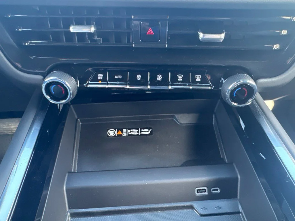 2026 Chevrolet Tahoe LT - Photo 39
