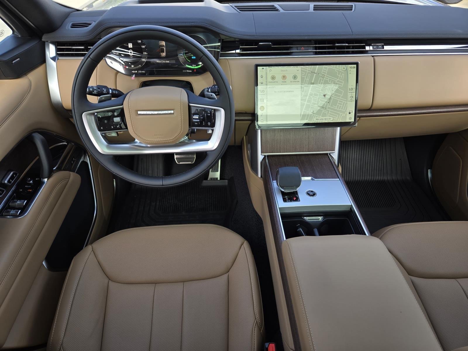 New 2026 Batumi Gold LAND ROVER SE PHEV image 35