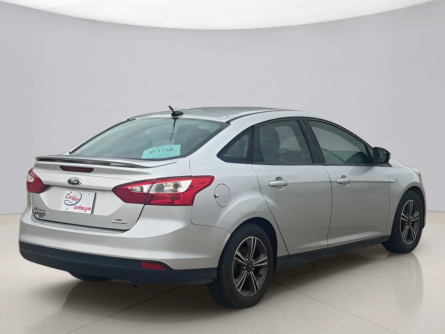 Used 2014 Silver Ford SE image 8