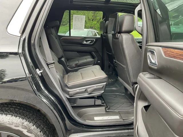 Used 2022 Black Chevrolet High Country image 46