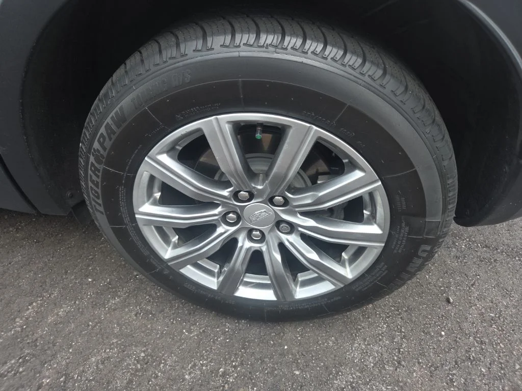 Used 2019 Black Cadillac Premium Luxury image 20
