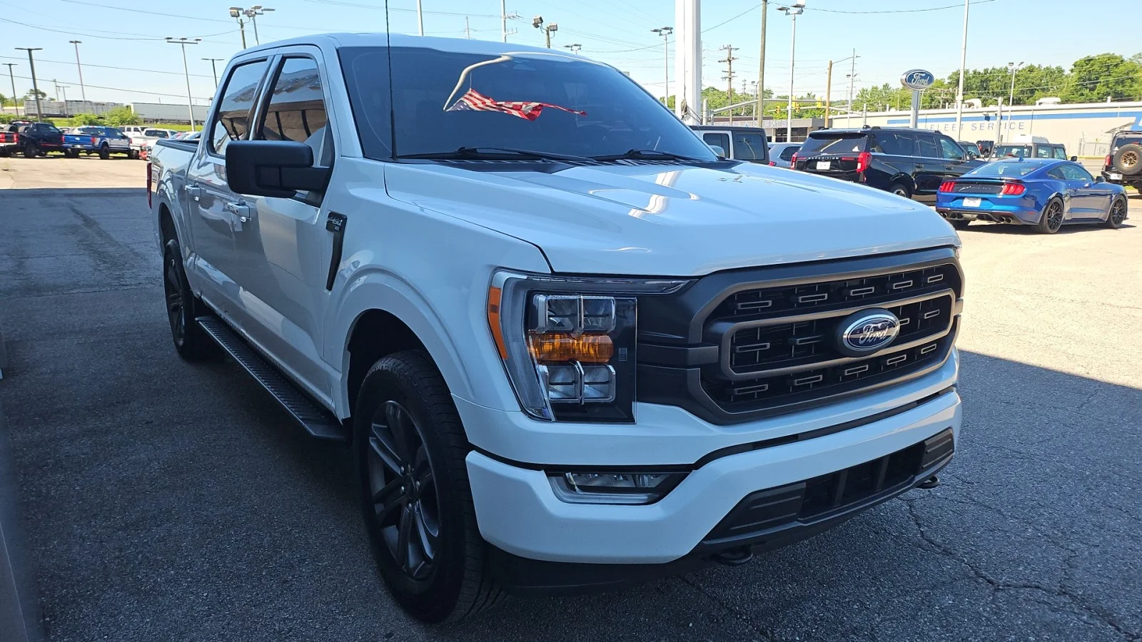 Used 2023 White Ford XLT image 6