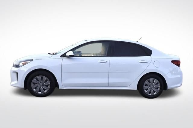 Used 2020 Clear White Kia LX image 8