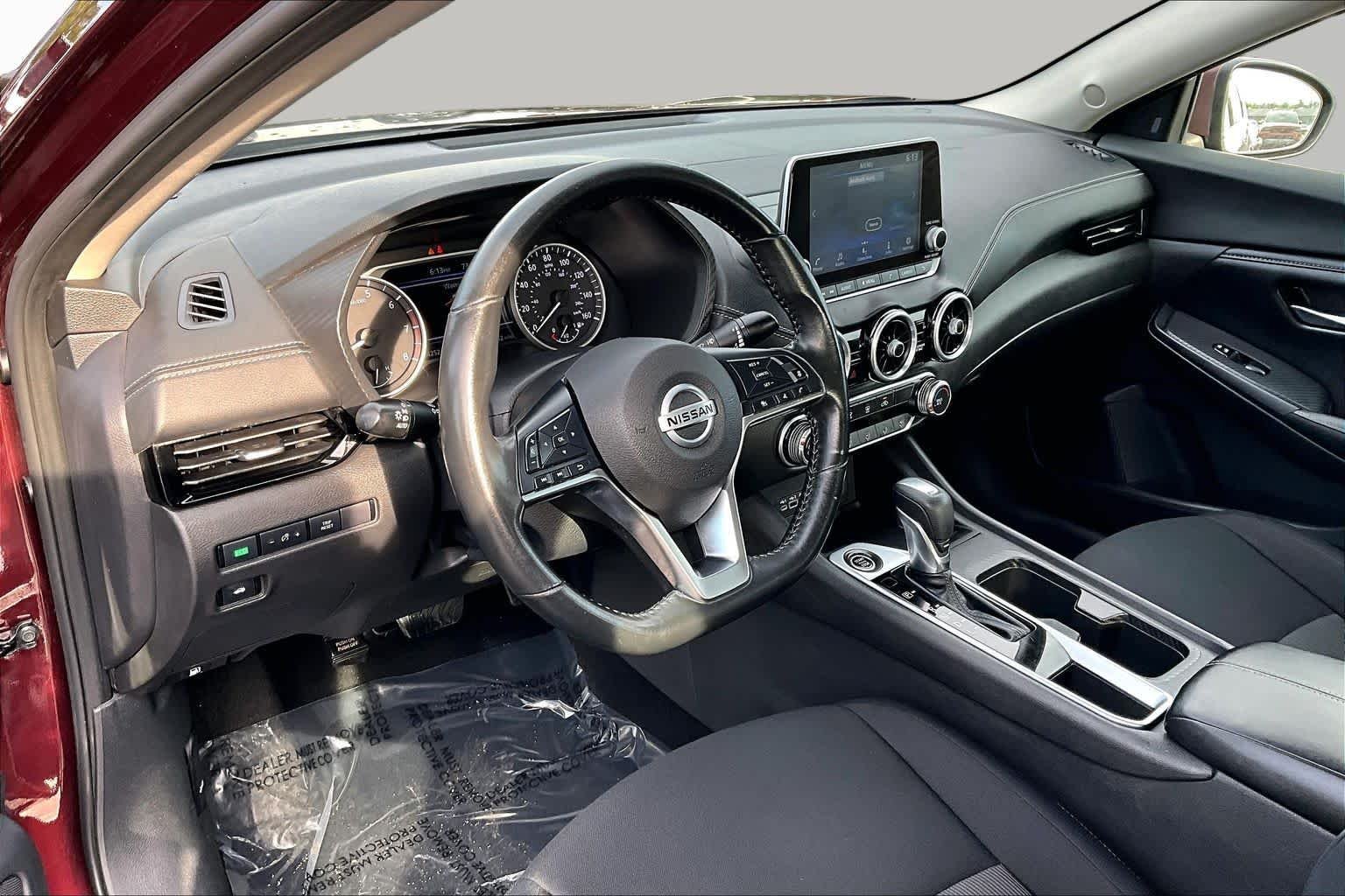 Used 2023 Rosewood Metallic Nissan SV image 18