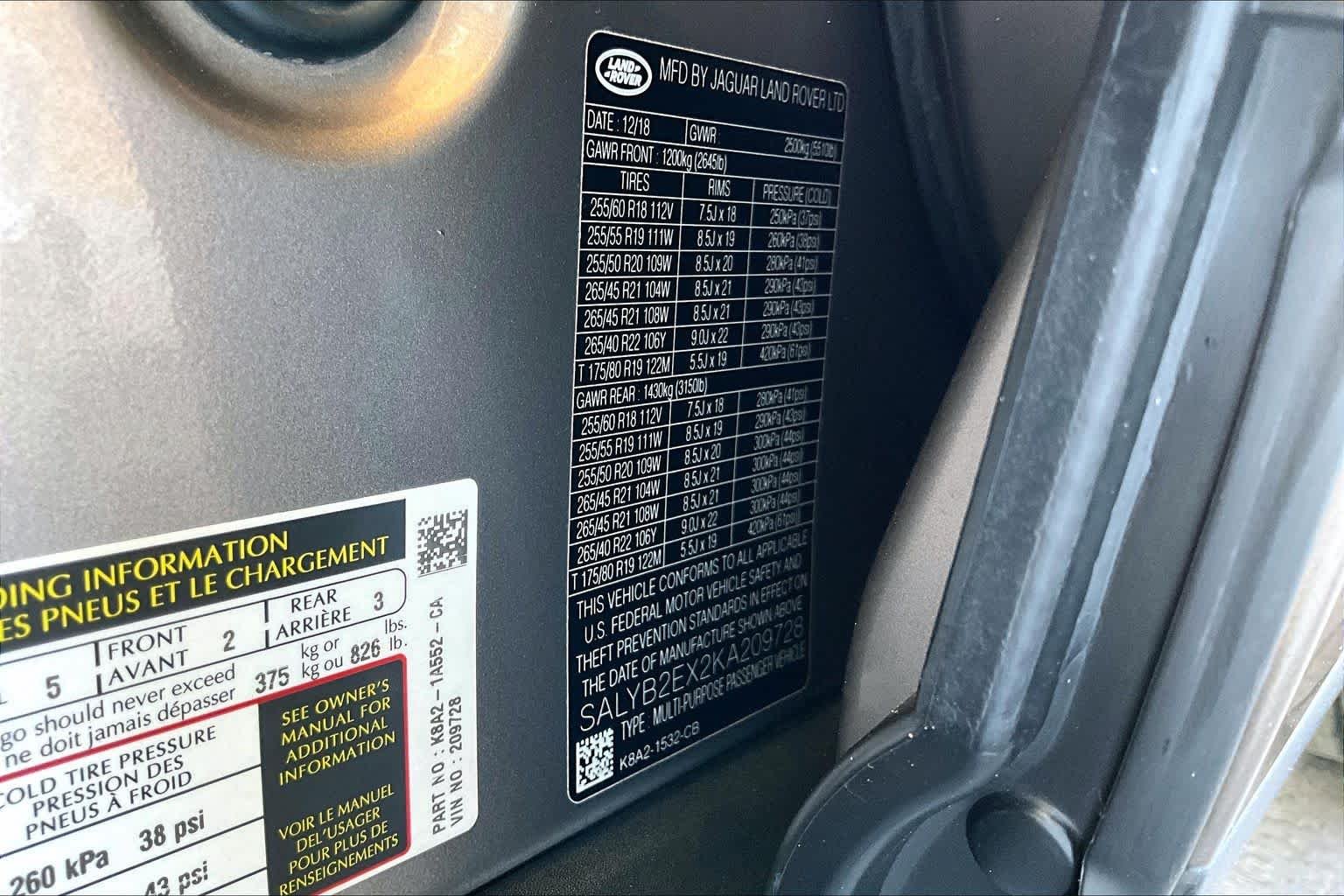Used 2019 Kaikoura Stone Metallic Land Rover S image 37