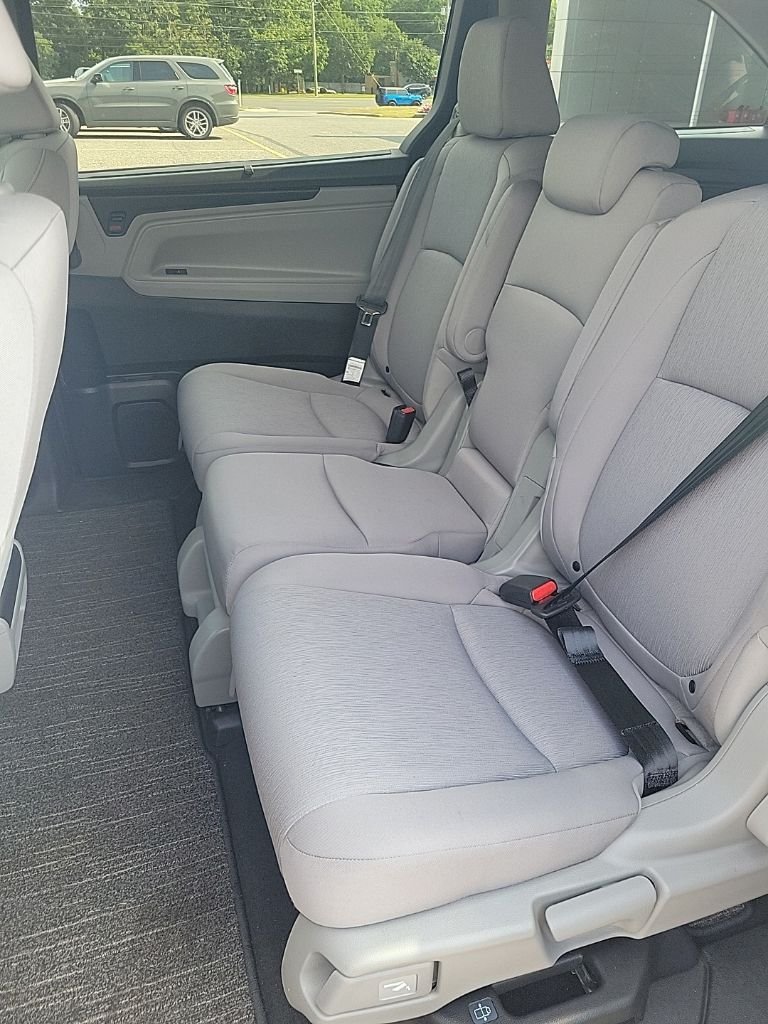 Used 2024  Honda EX image 5