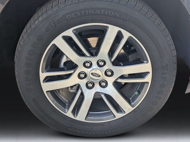 Used 2024 Gray Ford XLT image 11