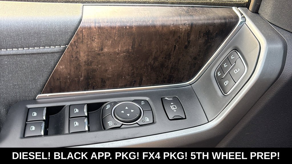 New 2026 Agate Black Metallic Ford Lariat image 10