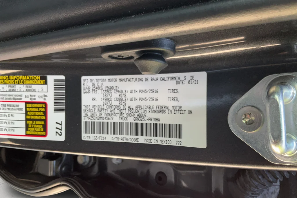 Used 2021 Gray Toyota SR5 image 26