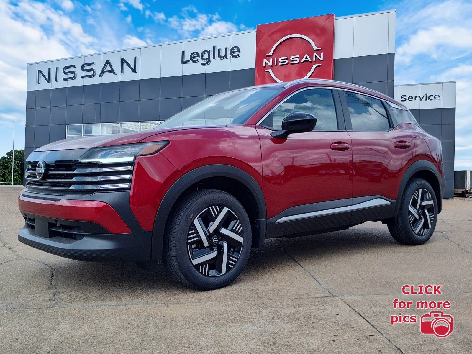 2026 Nissan Kicks SV