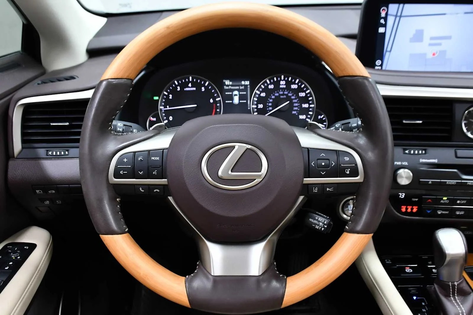 Certified Used 2020 ATOMIC SILVER Lexus  image 19