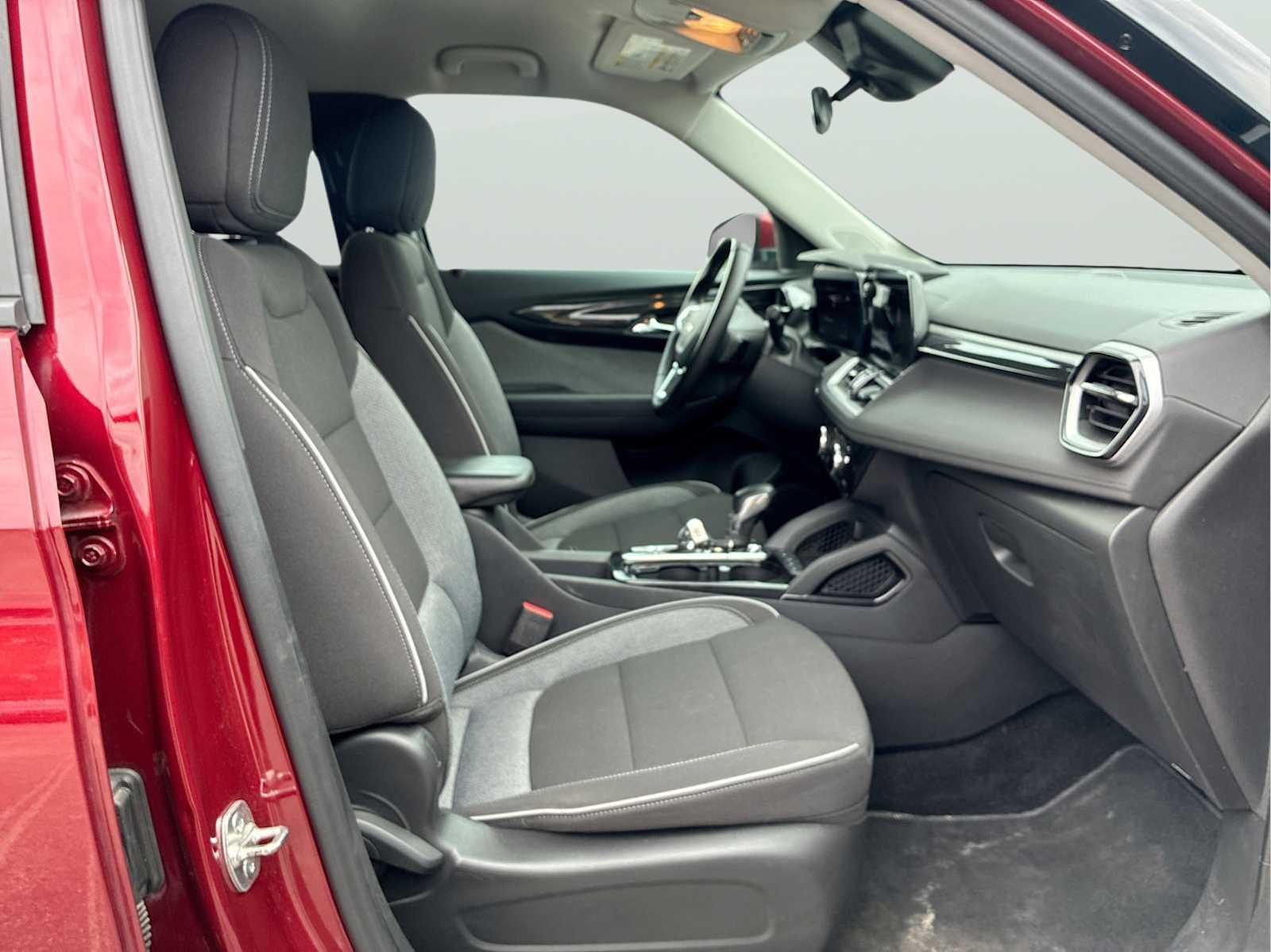 2024 Chevrolet TrailBlazer LT - Photo 27
