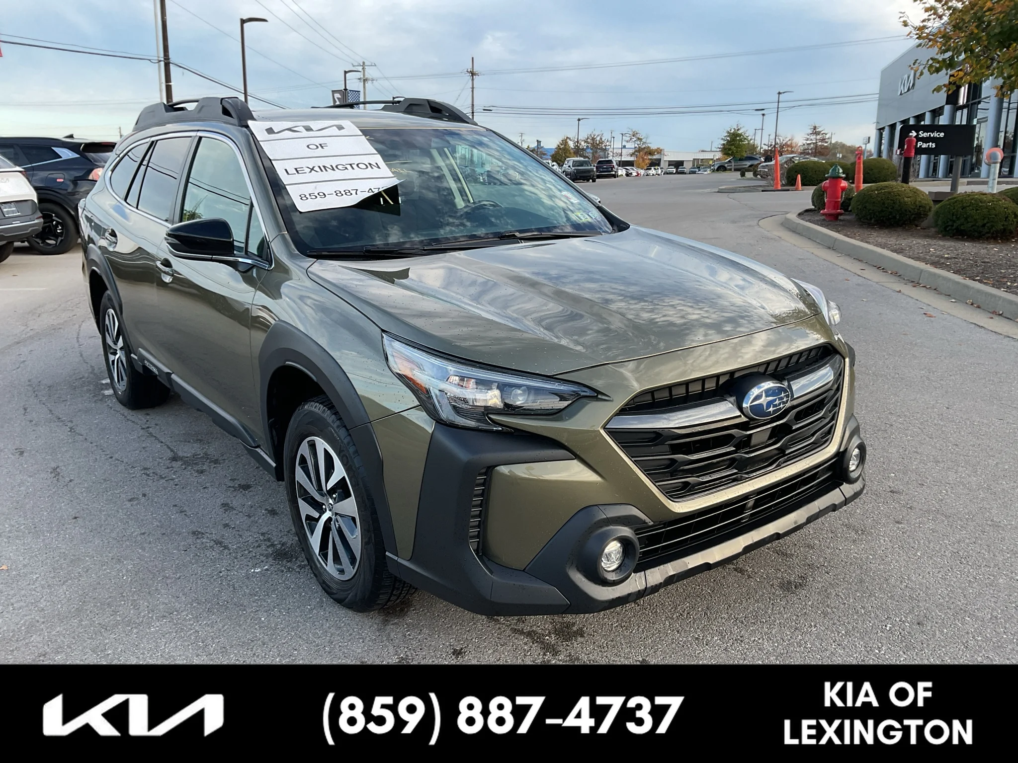 Used 2023 Autumn Green Metallic Subaru Premium image 1