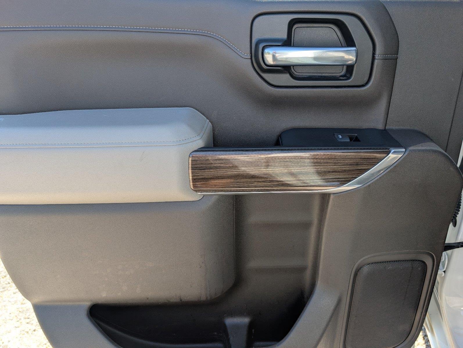 Used 2020 SUMMIT WHITE Chevrolet LT Trail Boss image 36