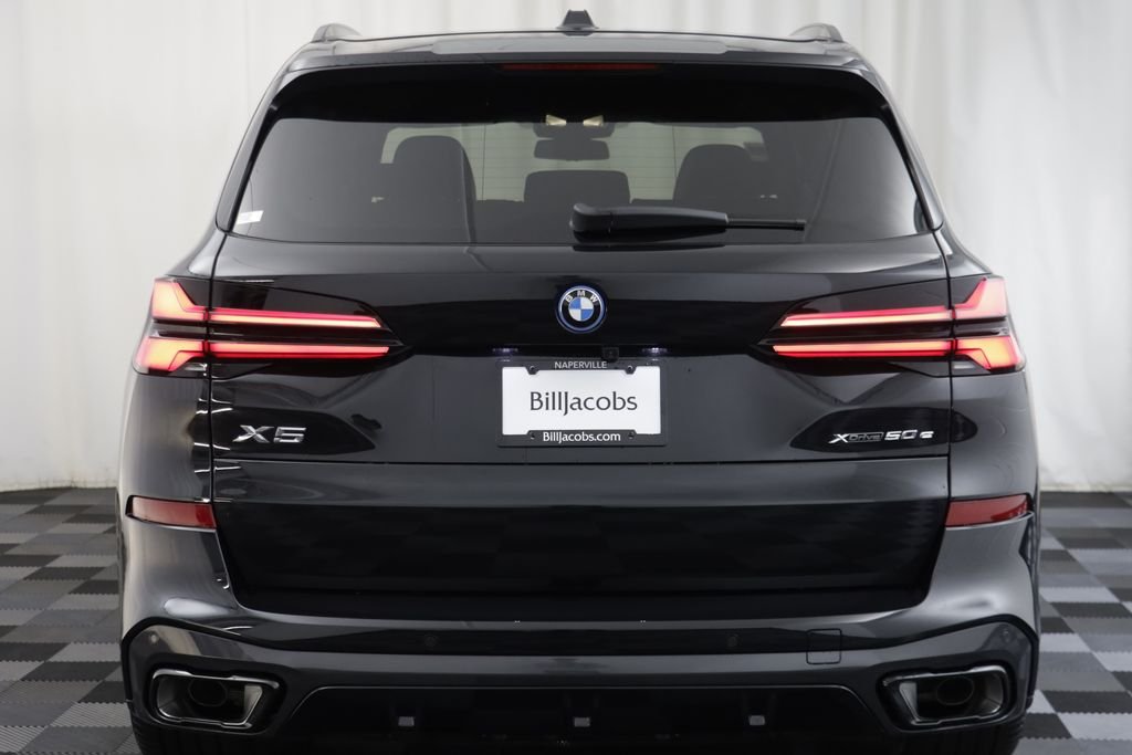 New 2026 Black Sapphire Metallic BMW xDrive50e image 17