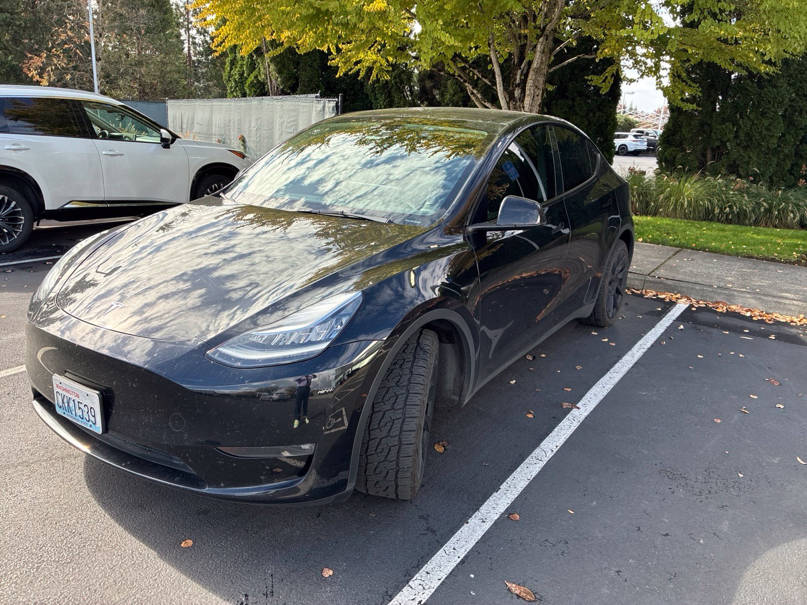 Used 2022 Black Tesla Long Range image 6
