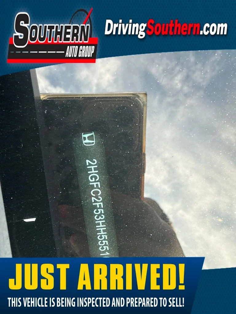 Used 2017 Gray Honda LX image 1