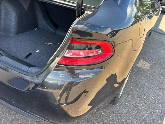 Used 2015 Pitch Black Clearcoat Dodge SE image 8