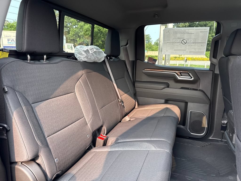 New 2026 Sterling Gray Metallic Chevrolet RST image 25