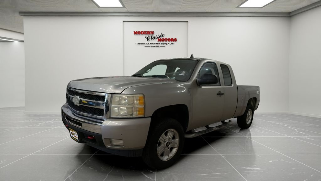 2009 Chevrolet Silverado 1500 1LT Extended Cab SWB's photo