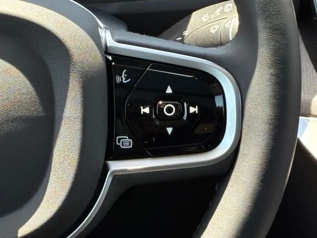 New 2026 Onyx Black Volvo Ultra image 12
