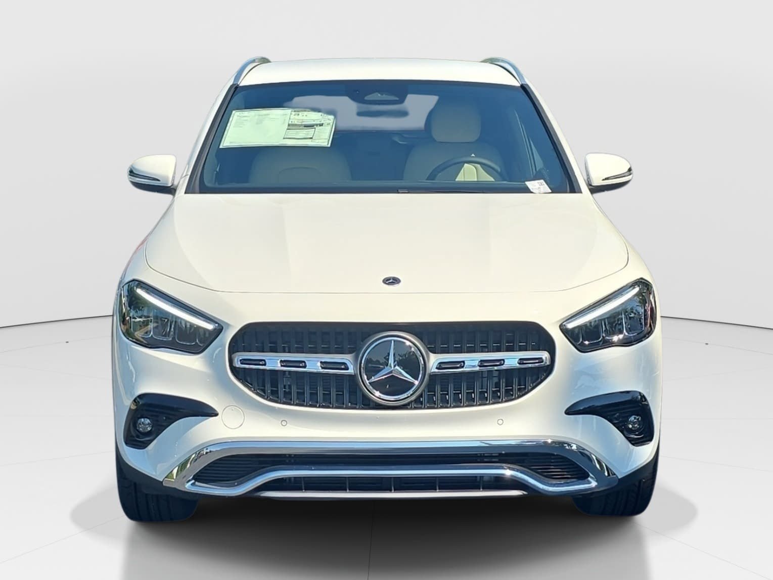 New 2026 Polar White Mercedes-Benz GLA250 image 2