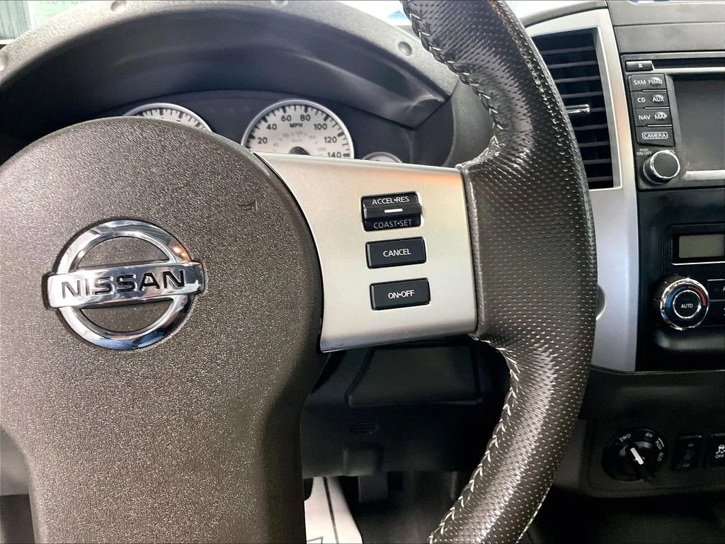 Used 2020 White Nissan PRO-4X image 24
