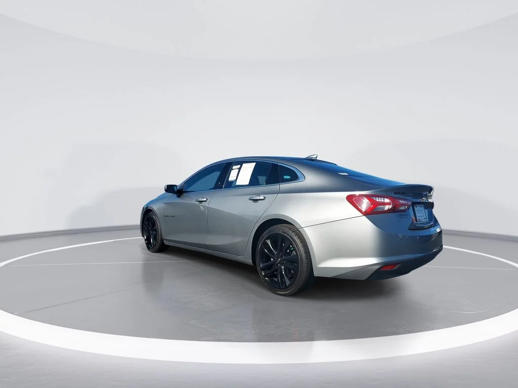 Used 2024 Gray Chevrolet LT image 6
