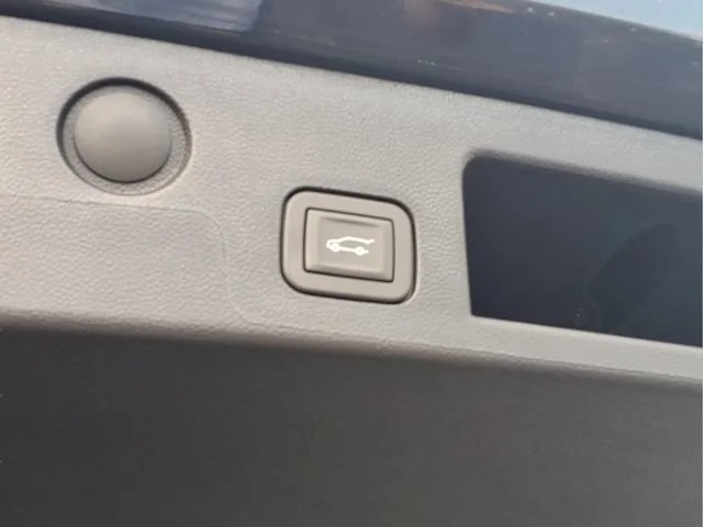 New 2026 Mosaic Black Metallic Chevrolet LT image 20