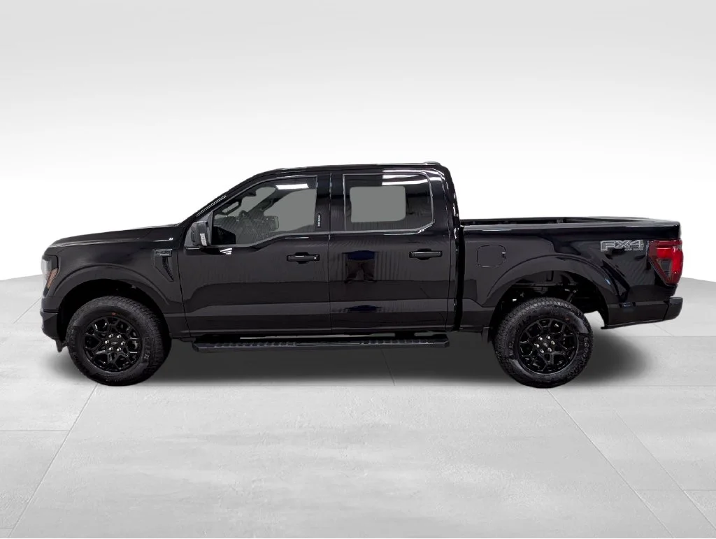 New 2026 Agate Black Metallic Ford XLT image 1