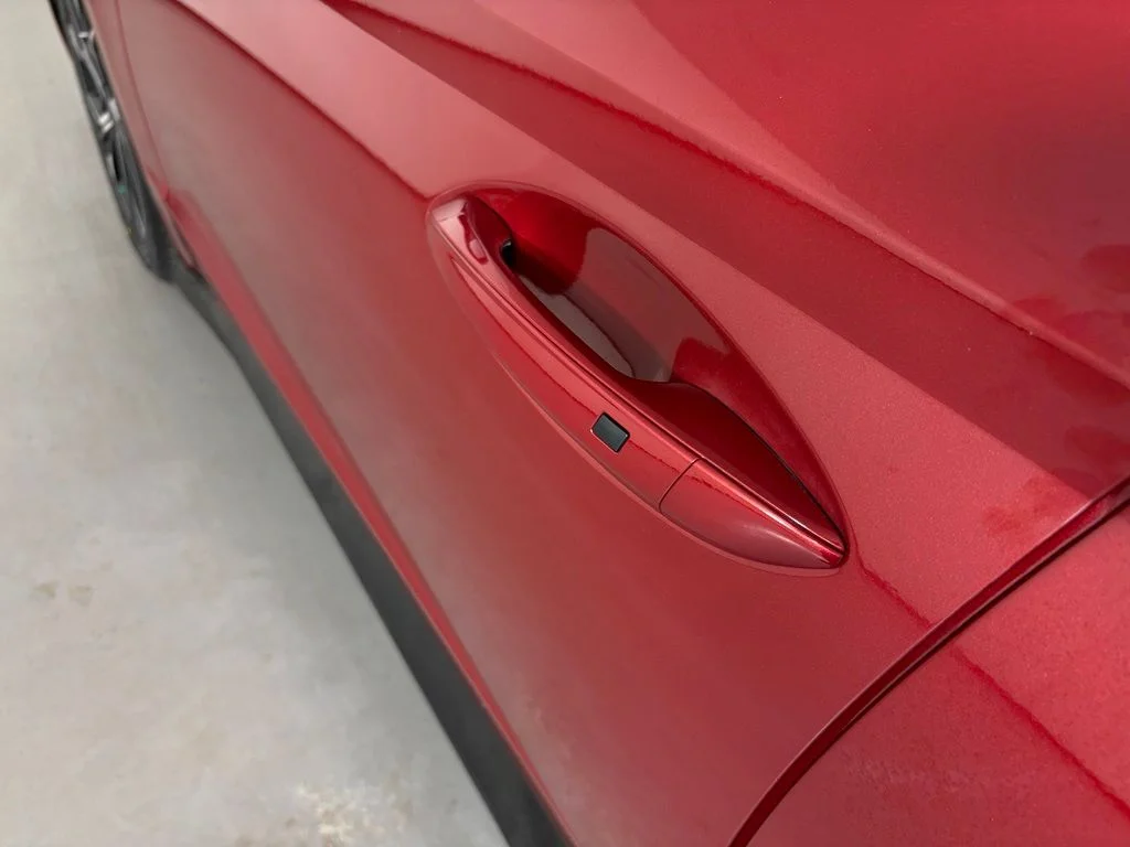 Used 2025 Red Hyundai SEL image 14