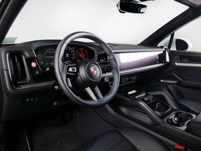 Certified Used 2026 White Porsche  image 4