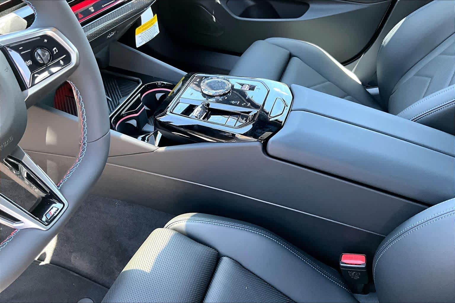 New 2026 Brooklyn Grey Metallic BMW M60 image 7