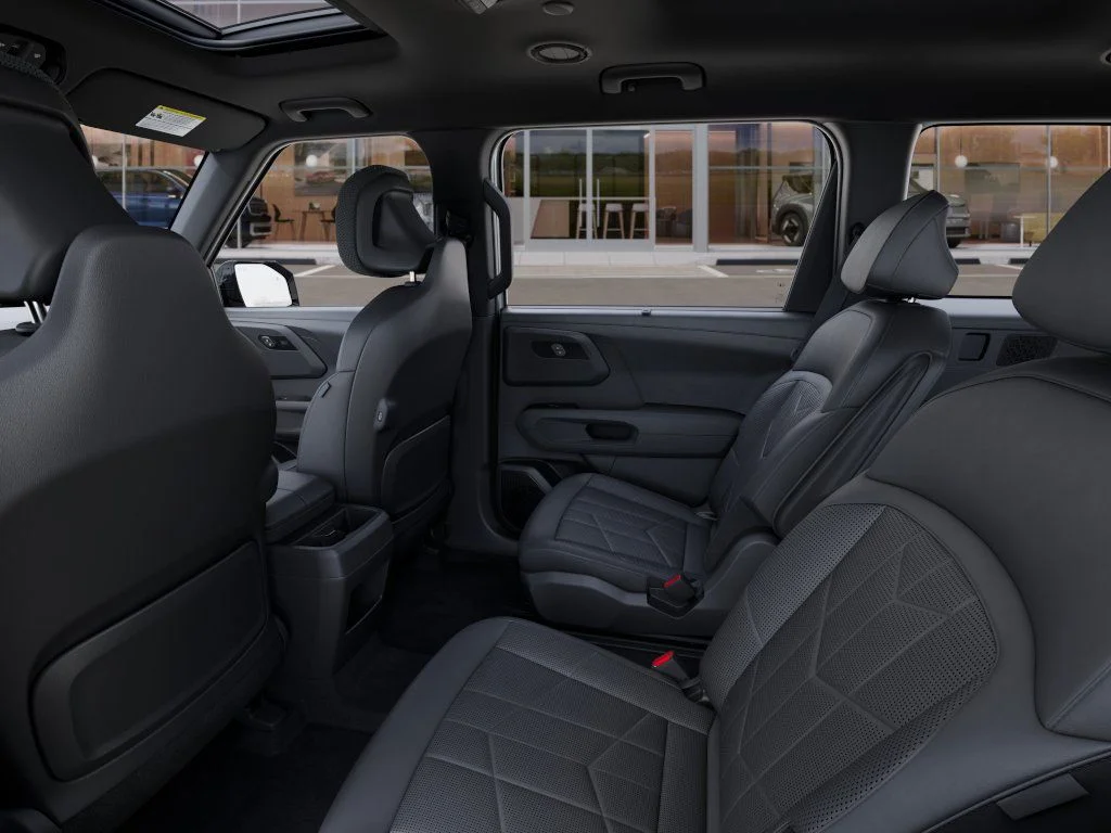 New 2027 Glacial White Pearl Kia X-PRO SX image 23