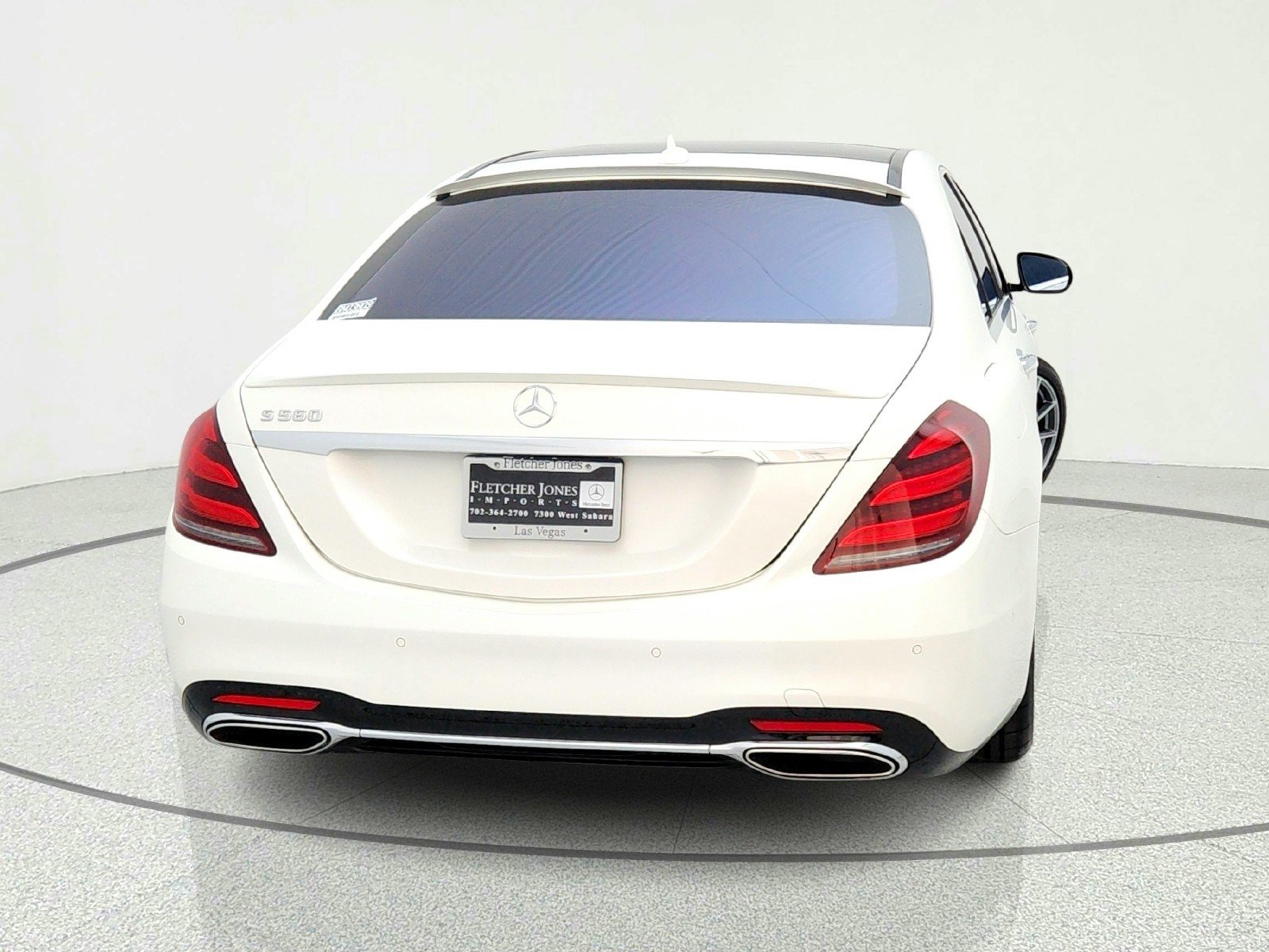 Used 2018 designo Diamond White Mercedes-Benz S 560 image 10