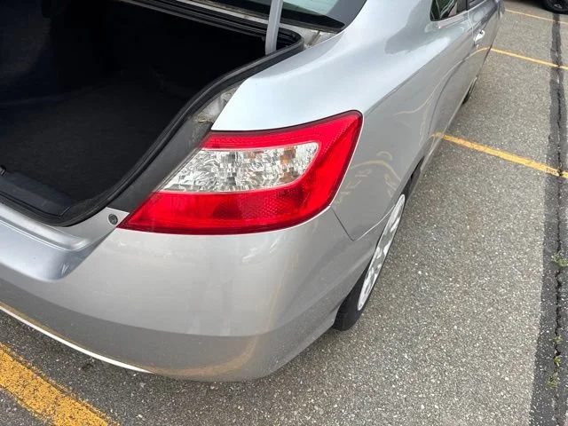 Used 2011 Silver Honda LX image 8